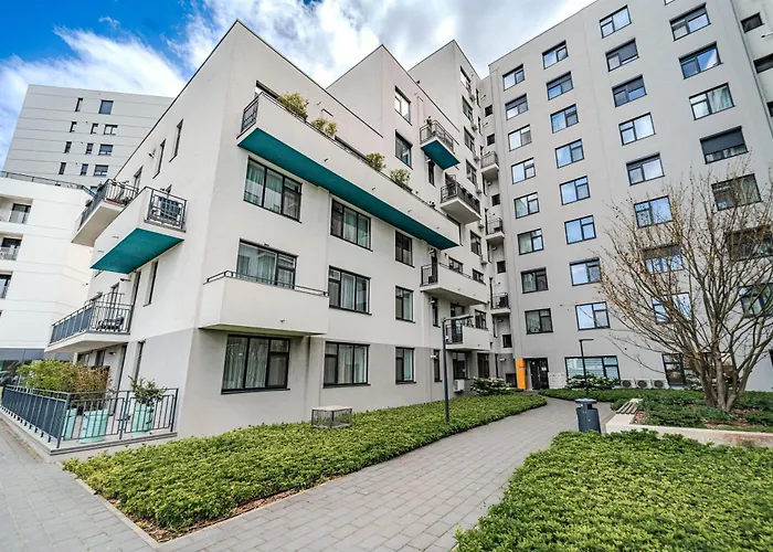 Apartment - Klimt's Art - By Openhouse *